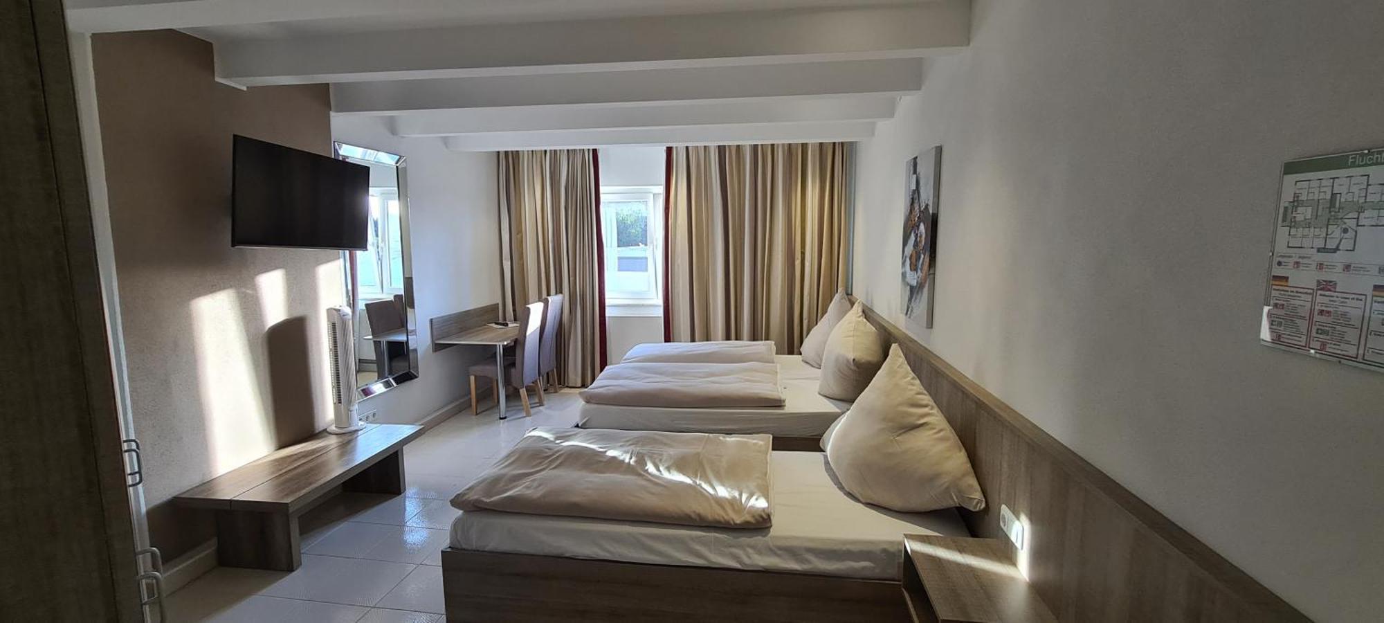 Bach Hotel Порта-Вестфалика Экстерьер фото